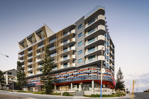 Ramada By Wyndham VetroBlu Scarborough Beach - Darwin Holiday 3