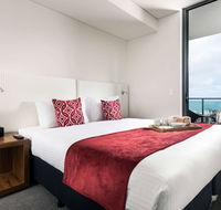 Ramada by Wyndham VetroBlu Scarborough Beach - Darwin Holiday