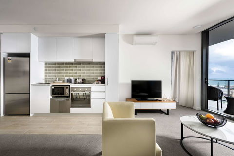 Ramada By Wyndham VetroBlu Scarborough Beach - Darwin Holiday 17