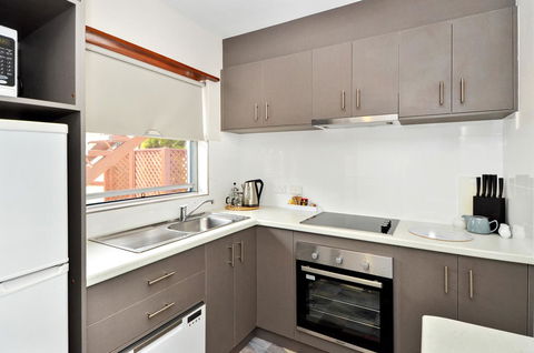 Dolphin Lodge Albany - Self Contained Apartments At Middleton Beach - Darwin Holiday 31