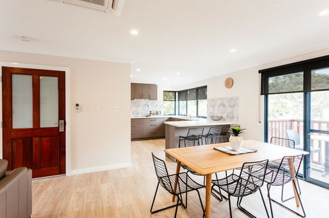 Dolphin Lodge Albany - Self Contained Apartments At Middleton Beach - Darwin Holiday 41