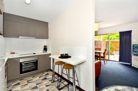 Dolphin Lodge Albany - Self Contained Apartments At Middleton Beach - Darwin Holiday 30