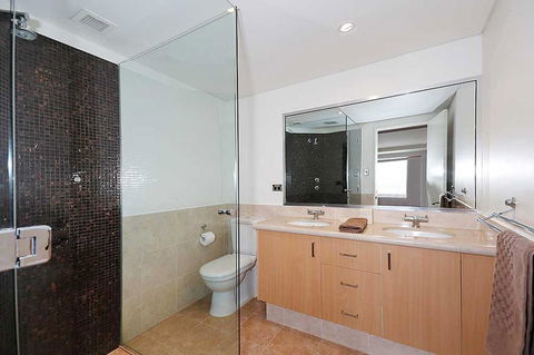 Ocean View-breath Taking Views, Amazing Facilities - Darwin Holiday 18