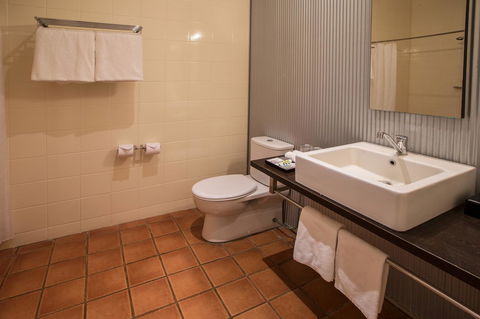 The Continental Hotel - Darwin Holiday 39