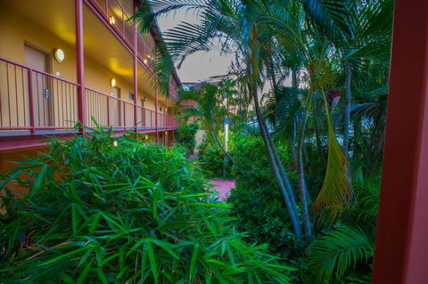 The Continental Hotel - Darwin Holiday 22