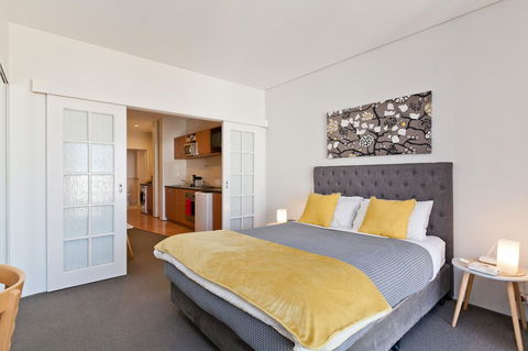 Central City Exclusive Apartments - Darwin Holiday 6