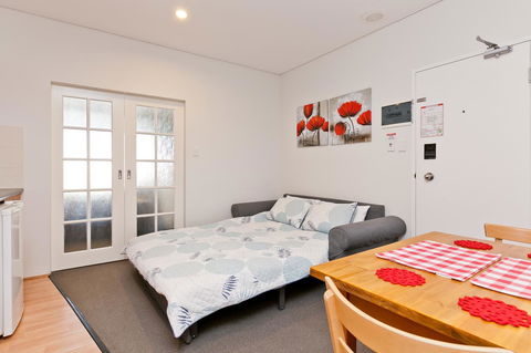 Central City Exclusive Apartments - Darwin Holiday 4