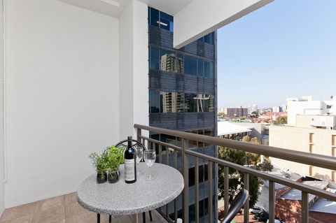 Central City Exclusive Apartments - Darwin Holiday 8