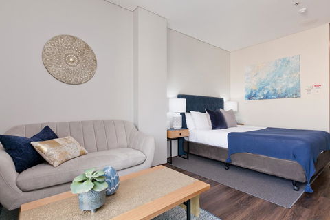 Central City Exclusive Apartments - Darwin Holiday 24