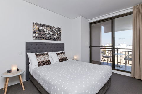 Central City Exclusive Apartments - Darwin Holiday 2