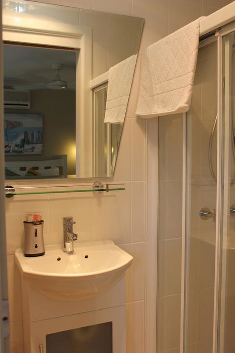 Nelson Bay Bed & Breakfast - Darwin Holiday 35