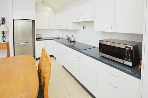Jesmond Executive Villas - Darwin Holiday 24