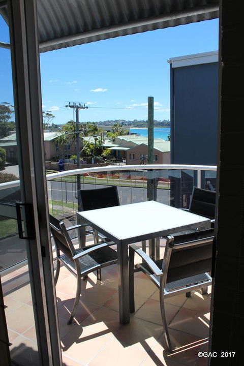 Mollymook Cove Apartments - Darwin Holiday 18