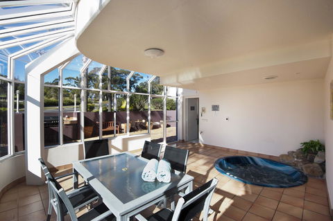 Mollymook Cove Apartments - Darwin Holiday 35
