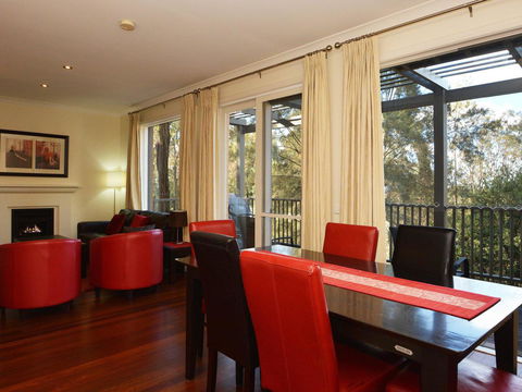 Villa Executive 2br Cypress DS Located Within Cypress Lakes Resort - Darwin Holiday 7