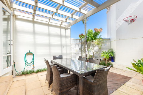 Kensington Self-Contained Modern House (89BROM) - Darwin Holiday 9