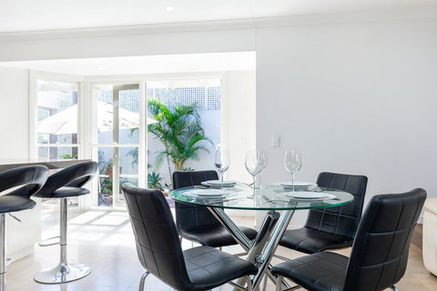 Kensington Self-Contained Modern House (89BROM) - Darwin Holiday 8