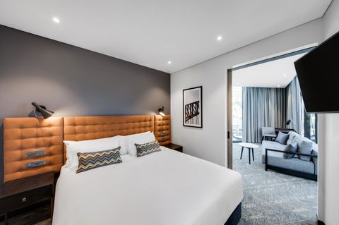 Vibe Hotel North Sydney - Darwin Holiday 30