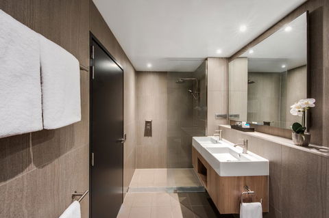 Vibe Hotel North Sydney - Darwin Holiday 20
