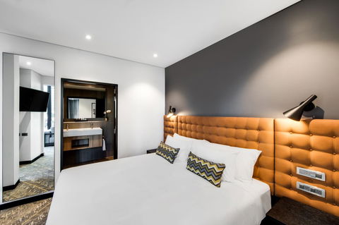 Vibe Hotel North Sydney - Darwin Holiday 31