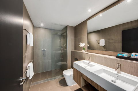 Vibe Hotel North Sydney - Darwin Holiday 22