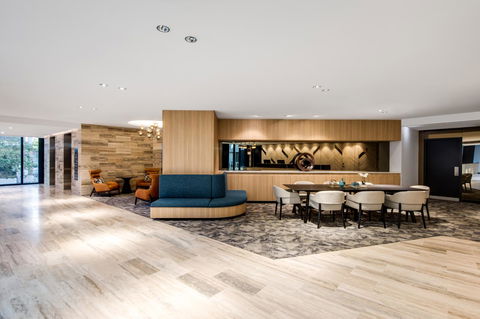 Vibe Hotel North Sydney - Darwin Holiday 5