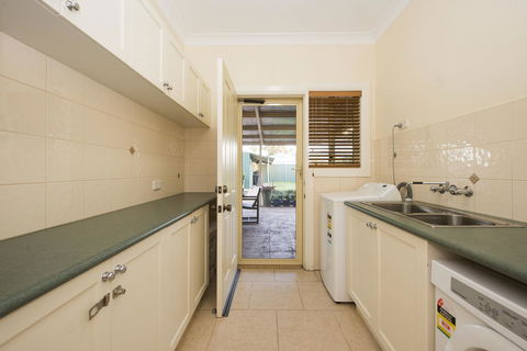 Colonial Court Villas - Darwin Holiday 7