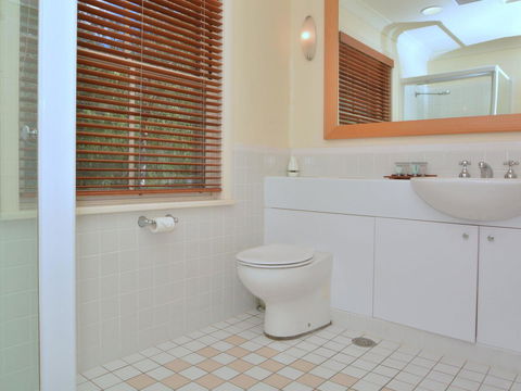 Villa 2br Prosecco Villa Located Within Cypress Lakes Resort - Darwin Holiday 15