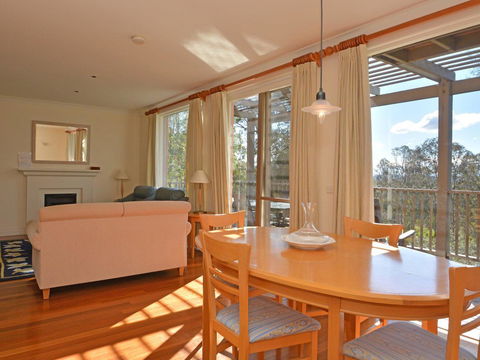 Villa 2br Prosecco Villa Located Within Cypress Lakes Resort - Darwin Holiday 5