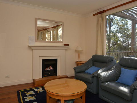 Villa 2br Prosecco Villa Located Within Cypress Lakes Resort - Darwin Holiday 2