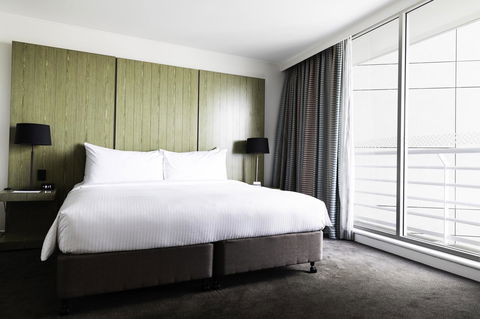 Hyatt Regency Sydney - Darwin Holiday 13