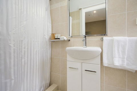 CH Boutique Hotel & Apartments, Ascend Hotel Collection - Darwin Holiday 36