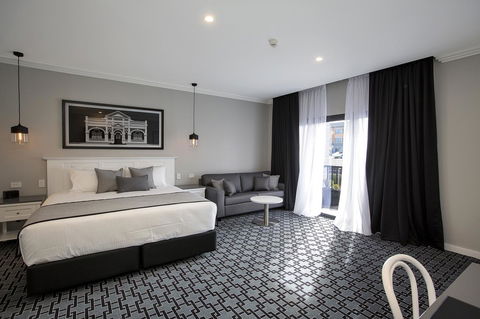 CH Boutique Hotel & Apartments, Ascend Hotel Collection - Darwin Holiday 1
