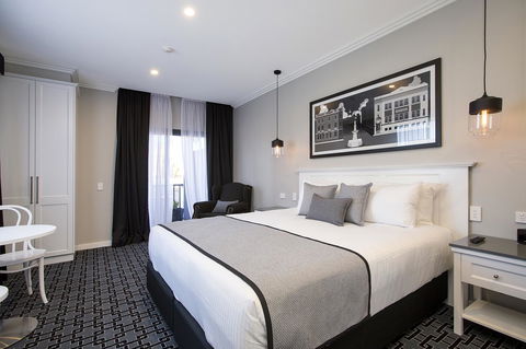 CH Boutique Hotel & Apartments, Ascend Hotel Collection - Darwin Holiday 2