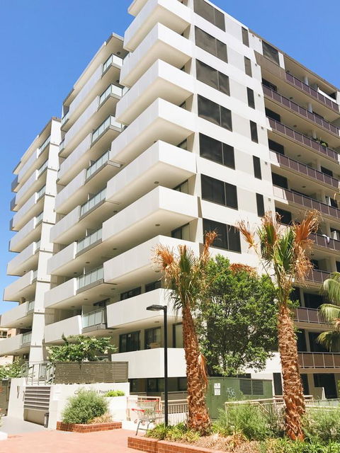 Modern & Cosy 2-Bedroom Apartment Hornsby - Darwin Holiday 1