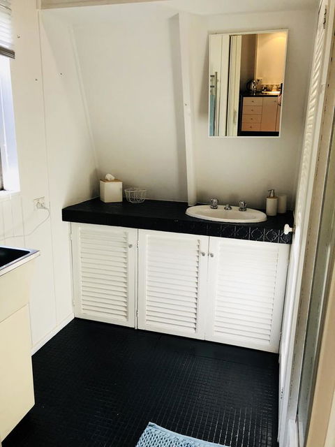 Little Blue Beach House - Darwin Holiday 13