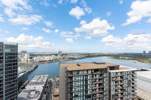 Japanese Style Waterfront Apt Wt Rooftop Pool - Darwin Holiday 6