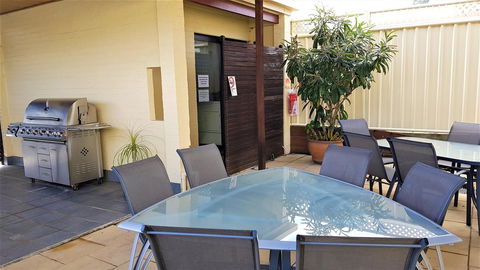 Great Escape Lofts - Darwin Holiday 6