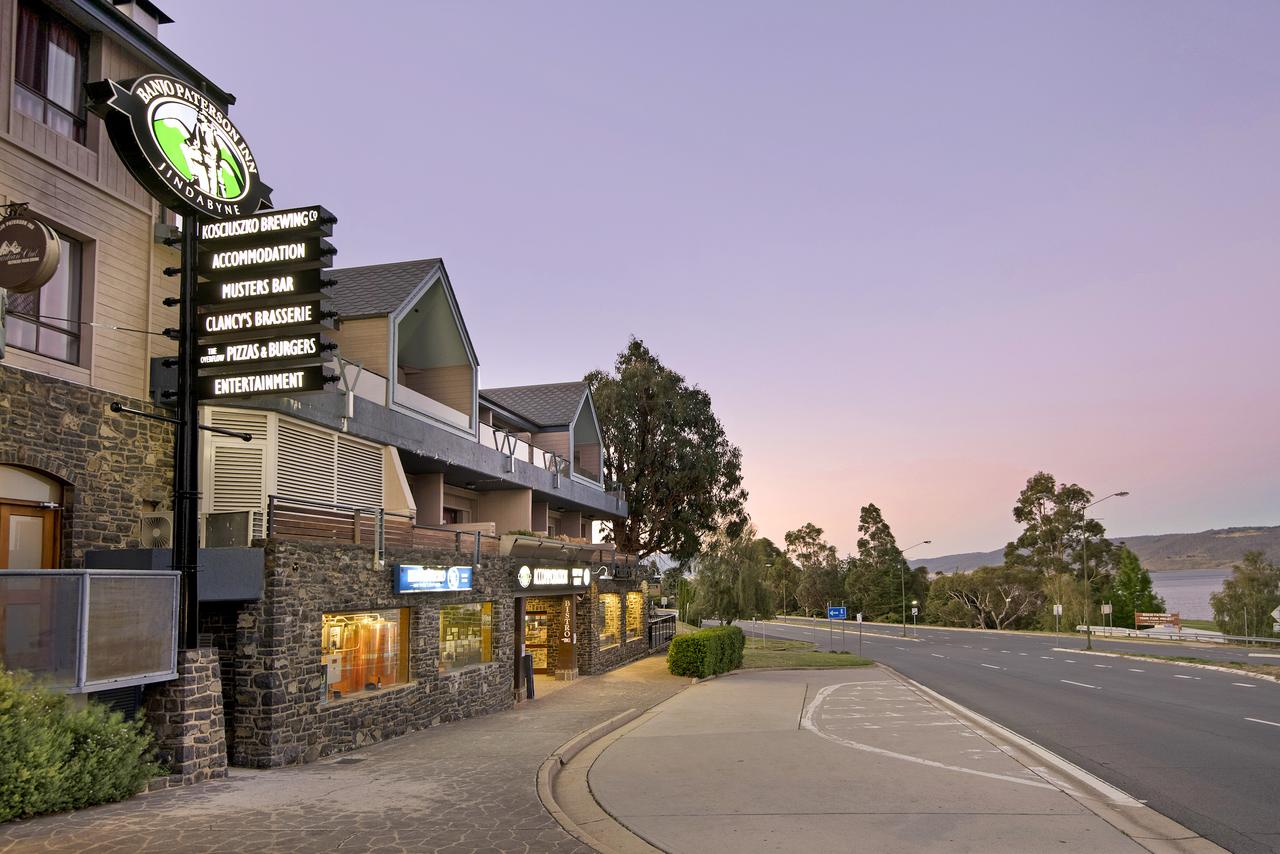 Jindabyne NSW Darwin Holiday