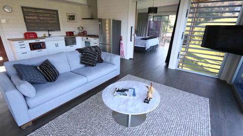 Amaroo Valley Springs - Darwin Holiday 24