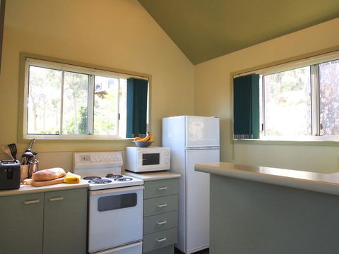 Bundle Hill Cottages - Darwin Holiday 14