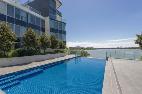 Lakefront 116 Kingston ACT - Darwin Holiday 0