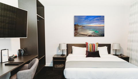 Coniston Hotel Wollongong - Darwin Holiday 13