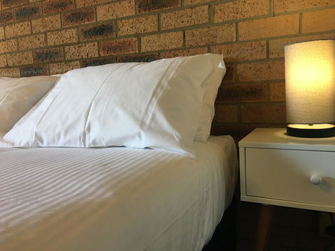 Bega Downs Motor Inn - Darwin Holiday 7