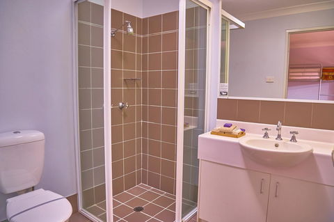 Hunter Oasis - Darwin Holiday 18