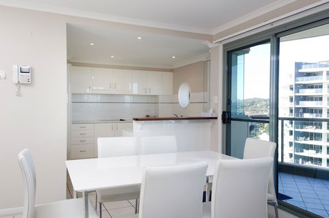 Sails Apartments - Darwin Holiday 3