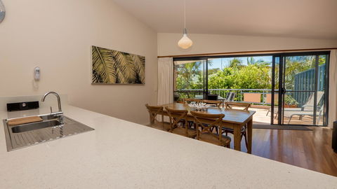 Byron Quarter Apartments - Darwin Holiday 32