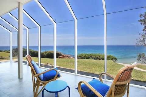Neptune I Absolute Beachfront I Stunning Views - Darwin Holiday 1