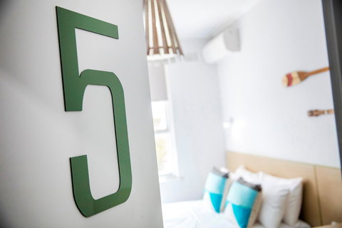 Nightcap At Caringbah Hotel - Darwin Holiday 12