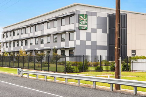 Quality Hotel Rules Club Wagga - Darwin Holiday 17